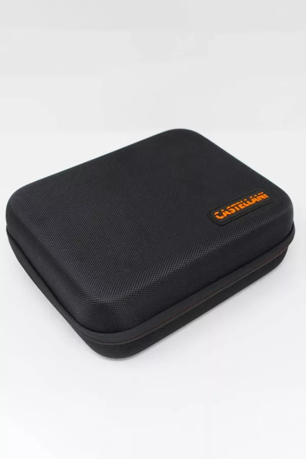 CM01-600x900